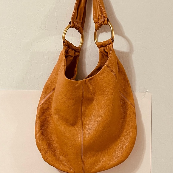 Elegant Anne Klein Cognac Leather Hobo Bag, Gold Hardware, 3 Interior Pockets - Picture 2 of 5